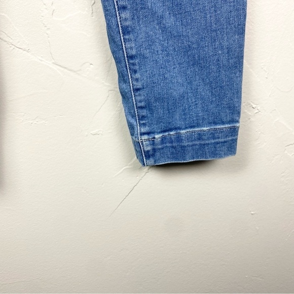 Flying Monkey | Platinum Medium Wash Skinny Jeans Size 27 - Picture 4 of 5